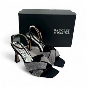 New in box, Badgley Mischka Absolutely‎ Stunning Brinlee Heels